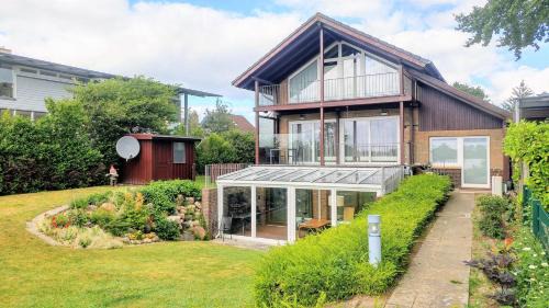 Ruckeberg House | Villa "Schleirose"