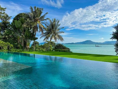 Koh Kaew Villa | Villa Serenity -30 meter Pool & 6 Bedroom with Cinema Room and Gym