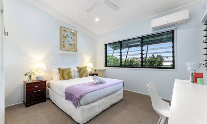 Casuarina House | Villa Serenity: 6BR Casuarina Beach Home w/Pool