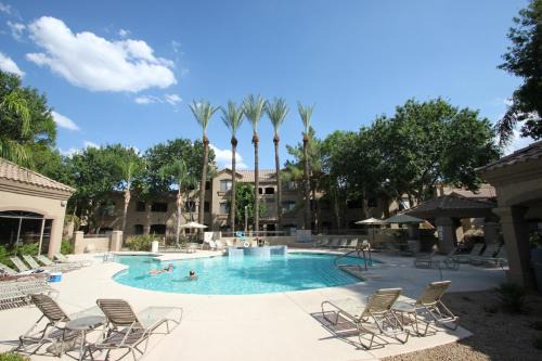 North Scottsdale Apartment | Villa Signature