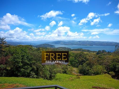 Tierras Morenas Bed & Breakfast | VILLA SIMONE ARENAL French Ecolodge