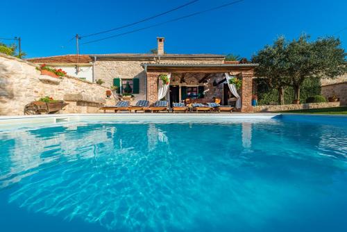 Zemunik Donji Villa | villa sisman