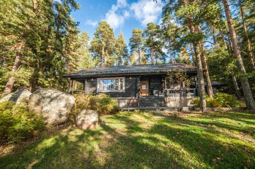 Pyhtaa Villa | Villa Skitunäs