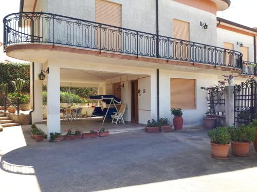 Salemi Cabin | Villa Sofia San Ciro 401