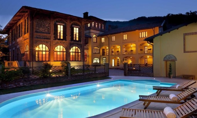 Colleretto Giacosa Hotel | Villa Soleil