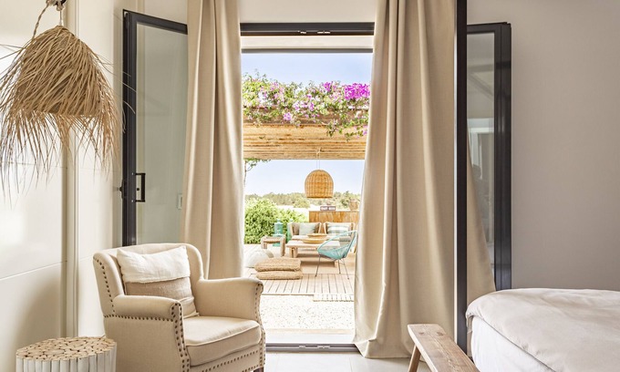 Formentera Villa | Villa 'Somnis' with Private Pool, Private Terrace and Wi-Fi