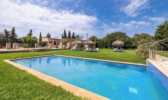 Majorca Villa | Villa 'Son Ramon' with Private Pool, Wi-Fi and Air Conditioning