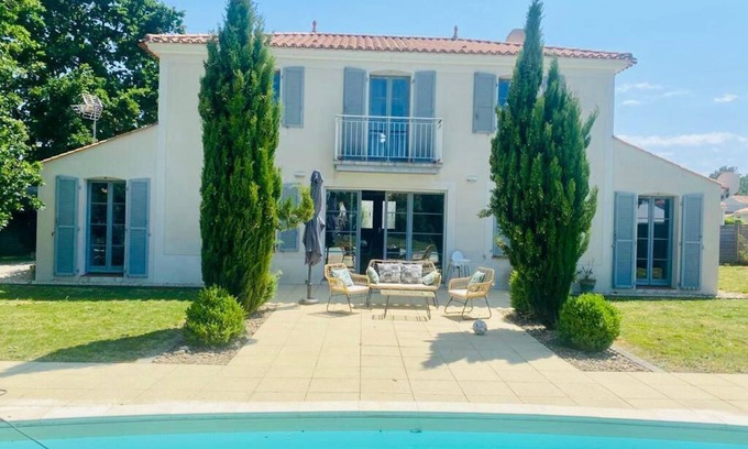 Coex Villa | Villa sur Golf 4 Chambres et Piscine Domaine Sécurisé