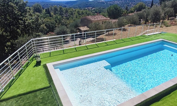 Speracedes Villa | Villa sur la Cote D'azur 8 Personnes Terrasse Jacuzzi