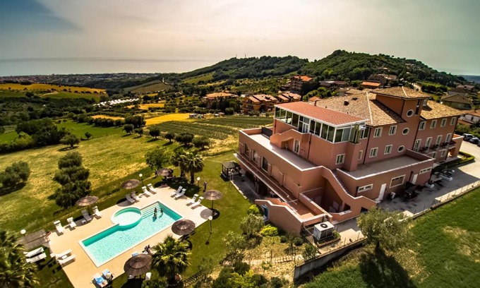 Colonnella Hotel | Villa Susanna Degli Ulivi - Resort & Spa