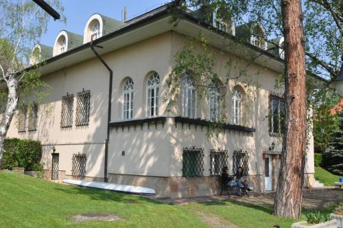 Szentendrei House | Villa Székely
