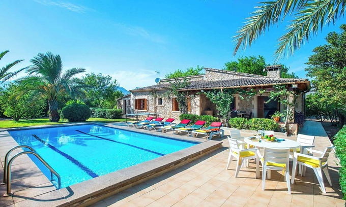 Pollensa Villa | Villa Tanca - Three Bedroom Villa, Sleeps 6