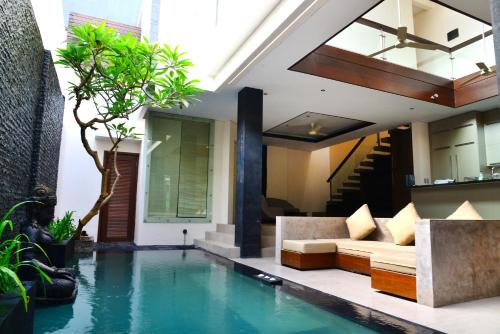 Legian Villa | Villa Tentrem Legian