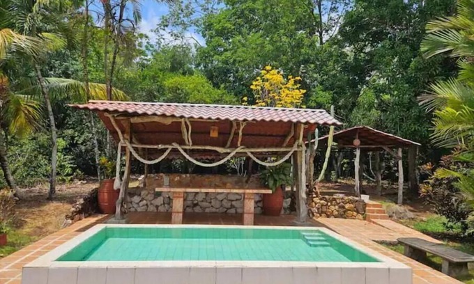 Esparza House | "Villa Thuja" 3B and pool for a relaxing getaway.