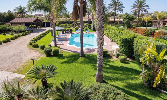 Marsala Villa | Villa Tiffany - Marsala