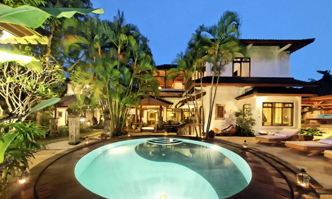 Legian City-Centre Villa | Villa TIRTA, a sparkling Jewel in Kuta-Legian