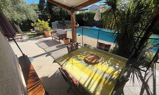 Baillargues Villa | Villa Très Lumineuse Dans la Résidence Privée et Sécurisée du Golf de Massane