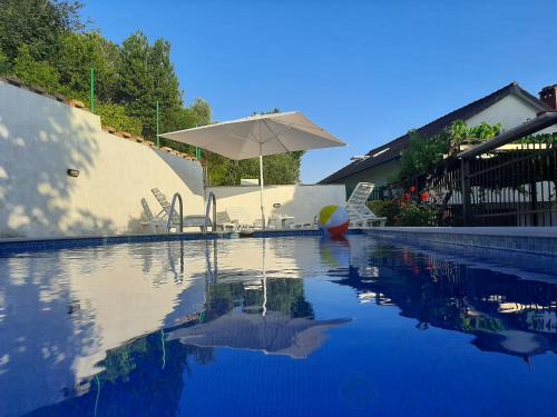 Podi Villa | Villa Uros