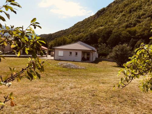 Bompas House | VILLA VACANCES NEUVE