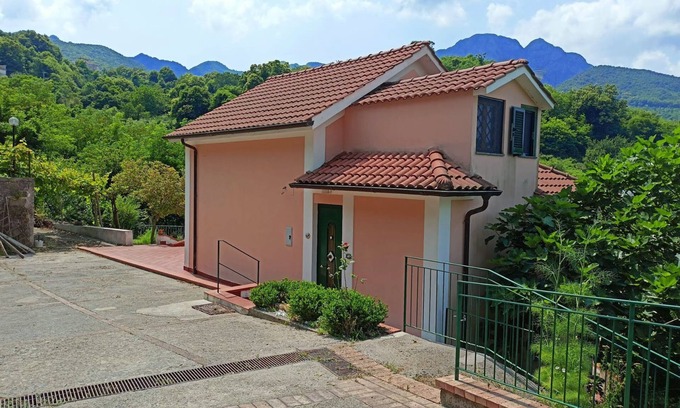 Dragonea Villa | VILLA VICINUS - 120 sq m - parking - garden - air conditioning - panoramic view