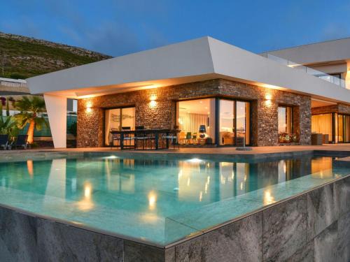 Cansalades Villa | Villa Villa Orion by Interhome