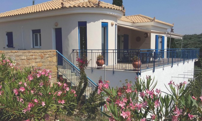 Pylos-Nestoras Villa | Villa Villa Pilias in Finikounda
