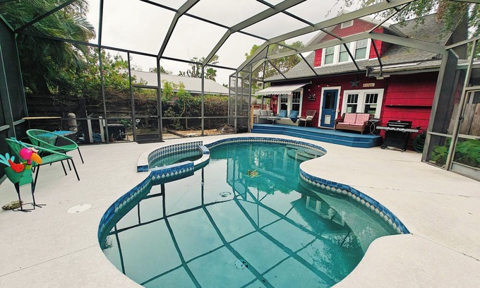 Palmetto House | ⚓Villa Villekulla! Private pool home near Historic Palmetto!⚓