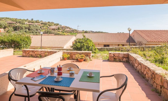 Capo d'Orso Villa | Villa 'Villetta Porto Mannu 252' with Private Terrace and Air Conditioning