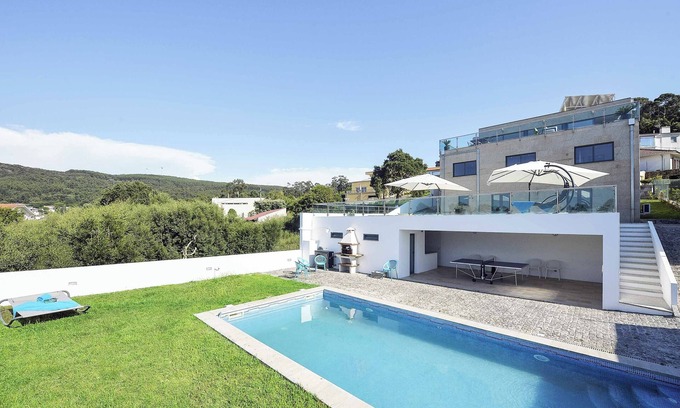 Caminha Villa | Villa Vista Insua - Four Bedroom Villa, Sleeps 10