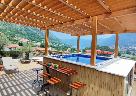 Skaljari Apartment | Villa Vista Real