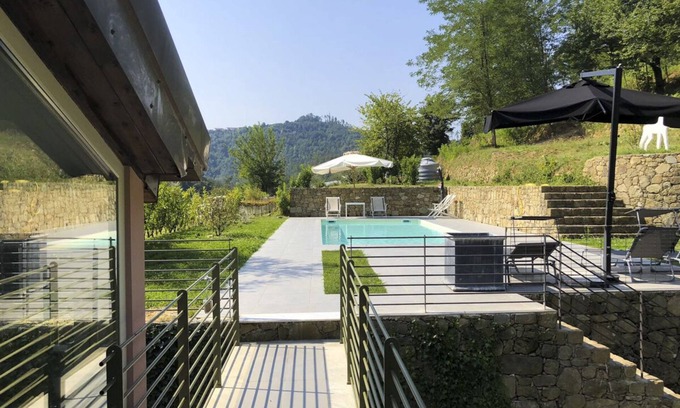 Beverino Villa | Villa Vitrum - Two Bedroom Villa, Sleeps 6