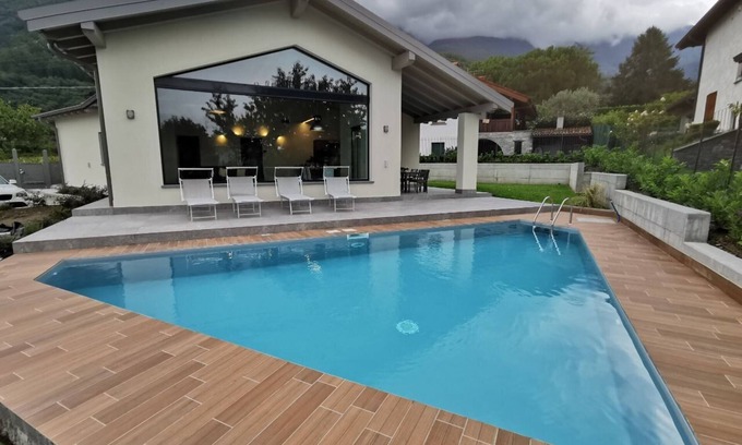 Colico Piano House | Villa Vittoria - POOL
