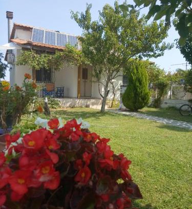 Nea Mesagkala House | villa voula I