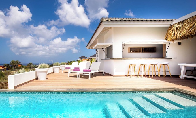 St. Marie Villa | Villa w/Private Pool, Seaview and near the Beach & Restaurants - Coral Estate