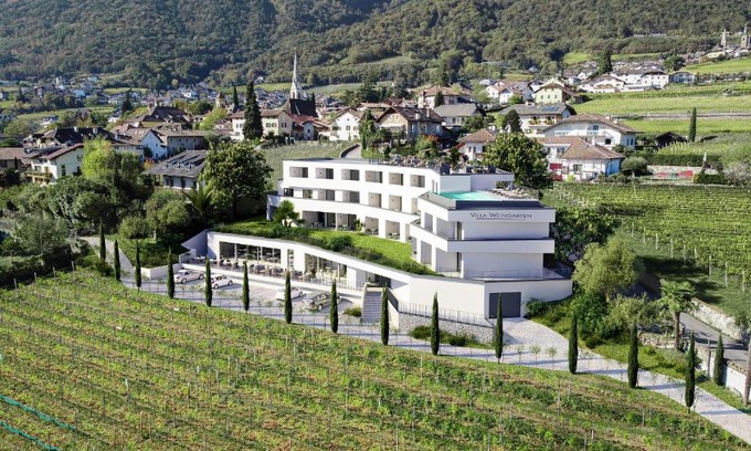 Caldaro Sulla Strada del Vino Bed & Breakfast | Villa Weingarten