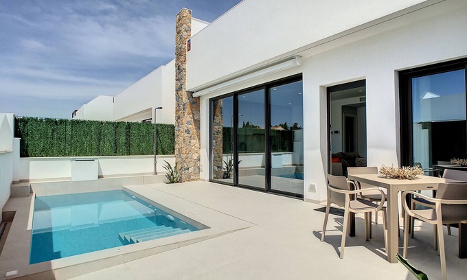 Santiago de la Ribera Villa | Villa with private roof terrace, patio with pool