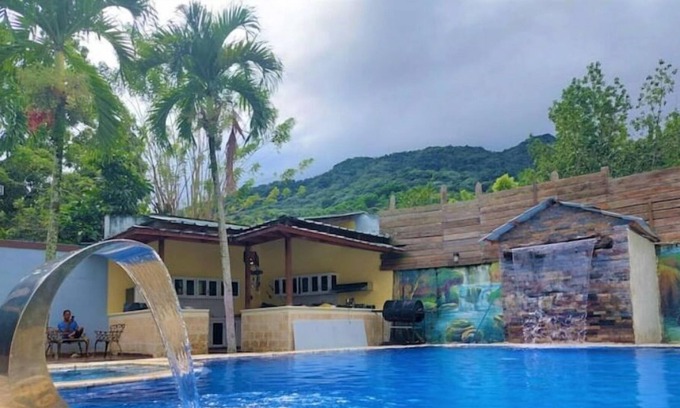 Reparto Yuna House | Villa With Beautiful View to the Mountains, Pool, River, Wifi @drvacationsrental