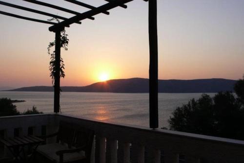 Nimfea House | Villa with breathtaking views and private beach