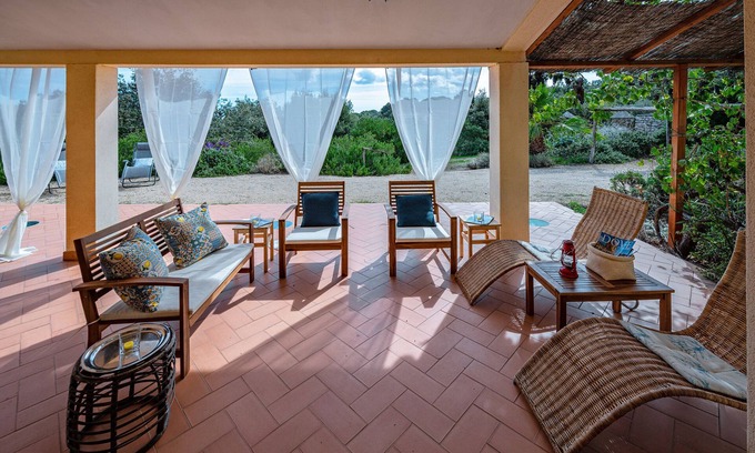 Porto Azzurro Villa | Villa with garden in the countryside 8 min to the town of Porto Azzurro