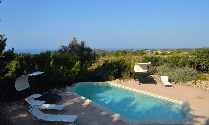 Ensues-la-Redonne Villa | Villa with panoramic view, not overlooked