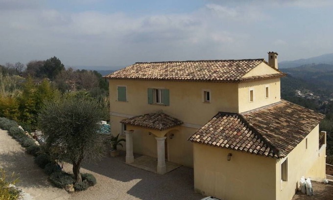 Le Tignet Villa | VILLA WITH PANORAMIC VIEW