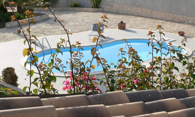 Agrigento Villa | VILLA WITH POOL AND GARDEN, in the City of the Valley of the Temples.