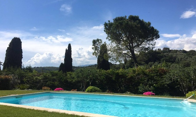 Biot House | Villa with pool near beaches
