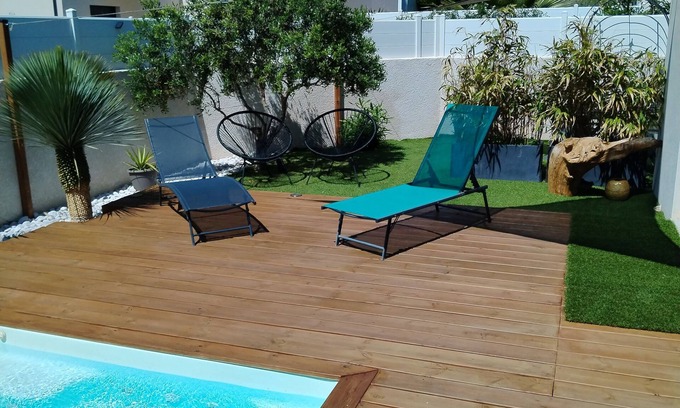 Serignan House | Villa with pool near sea, near seaside village (2 km)