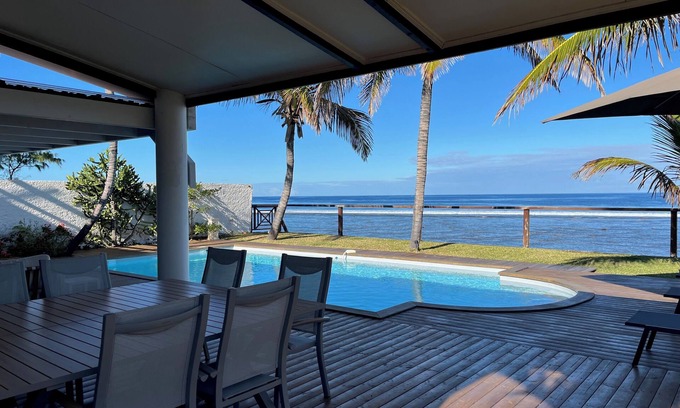 Trois-Bassins Villa | Villa with pool, waterfront, sea view