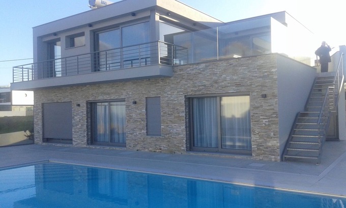 Atalaia Villa | Villa with private pool near the beach