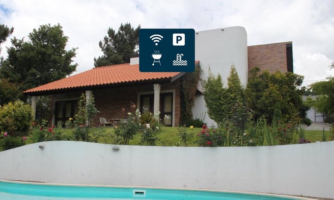 Sao Cipriano House | Villa with private pool in Resende, by iZibookings