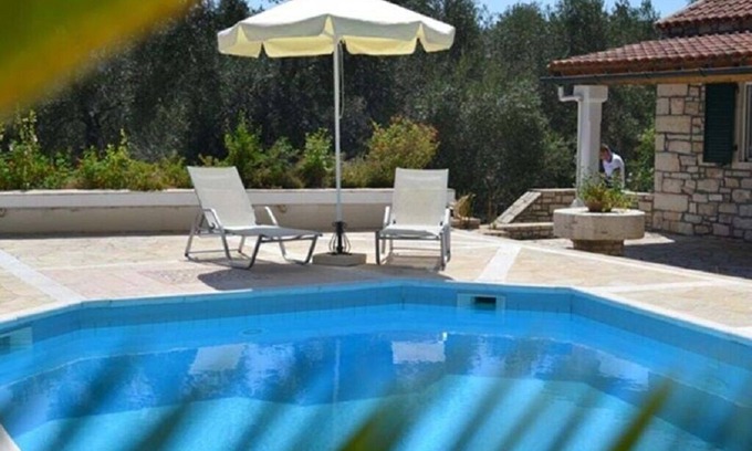 Rantatika Villa | Villa with private pool in peaceful location-Villa Delfini