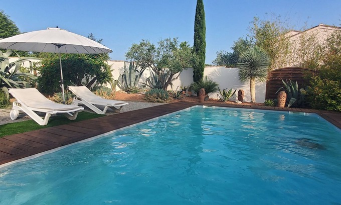 Argelliers Villa | Villa with swimming pool, relaxing under the olive trees