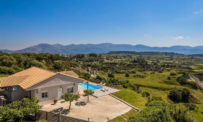 Mantzavinata Villa | Villa Xi Sunset - Three Bedroom Villa, Sleeps 6